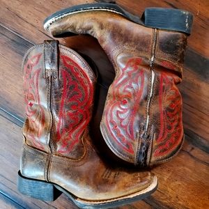 Boys Ariat Boots 11.5